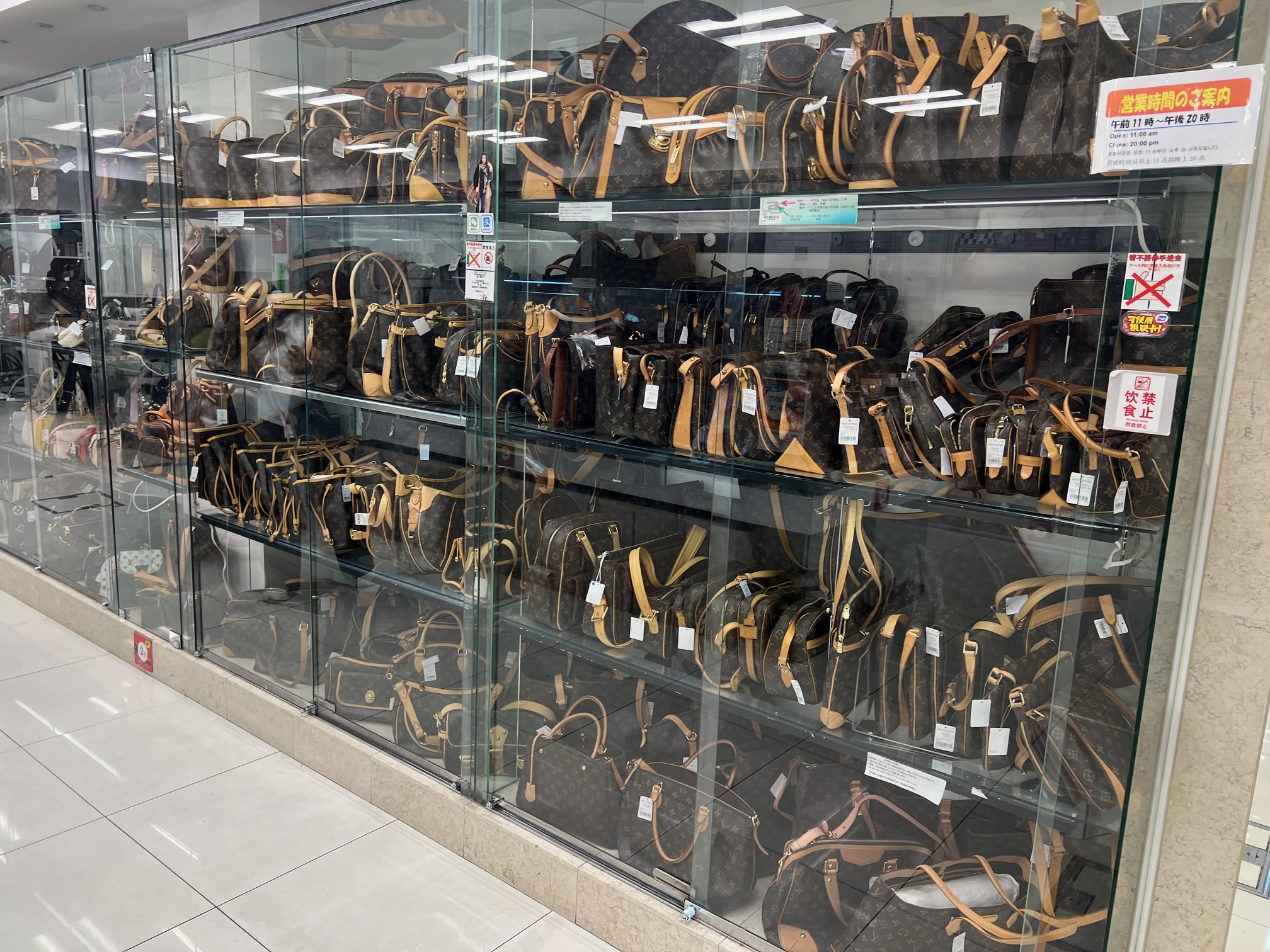 大阪ミナミ店 店舗写真 11